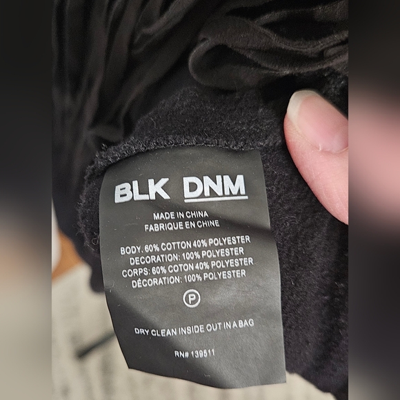 BLK DNM Womens Fringe Sweatshirt - Picture 5 of 12